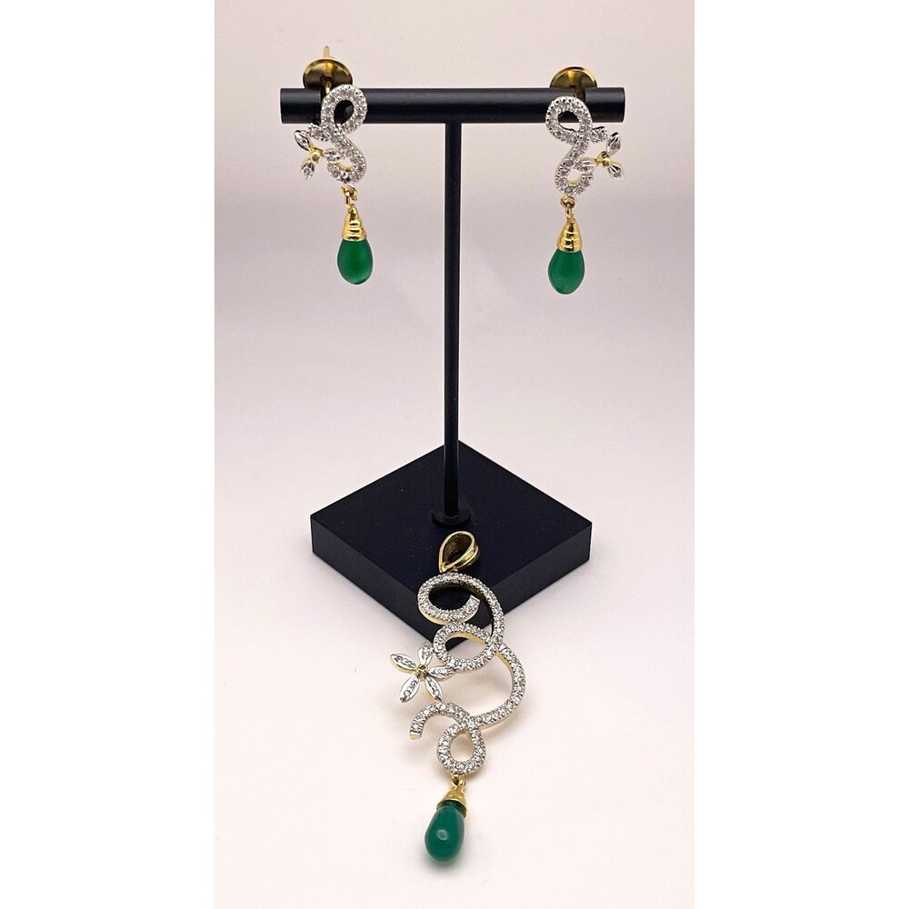 Gold Tone Emerald Green Teardrop Cubic Zirconia Dangle Drop Earrings & Pendant